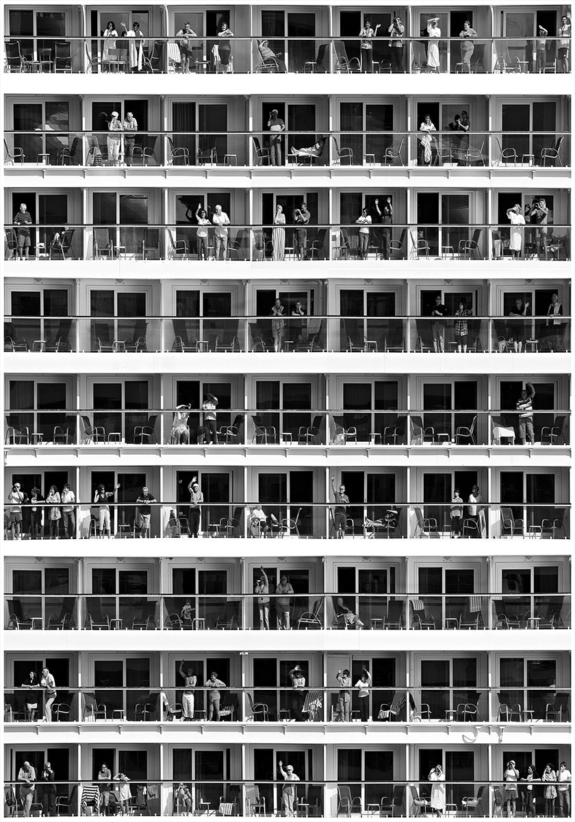 Affiche du tourisme de masse