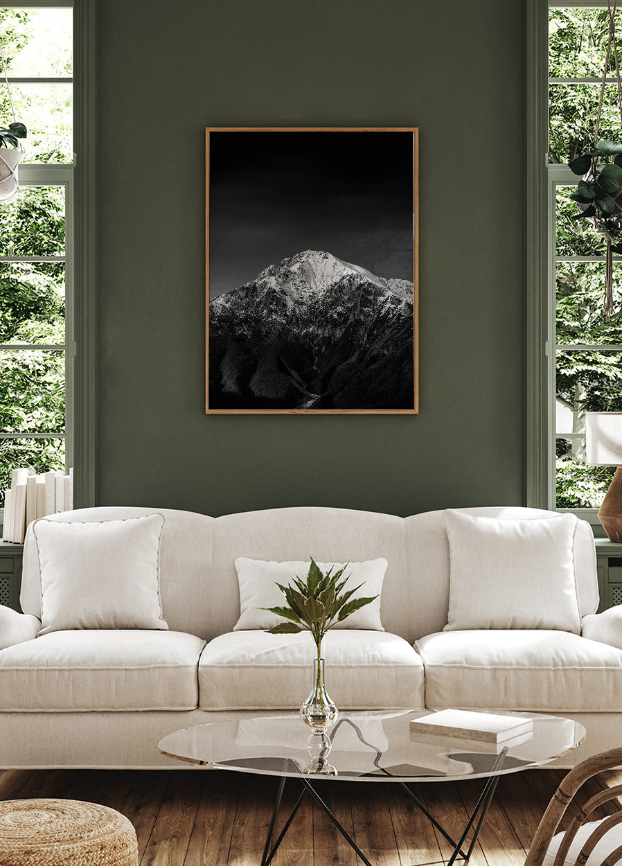 Majestic Snow-Capped Mountain Plakat - Posterbox.dk