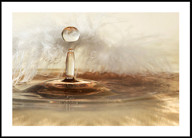 Gouttes de plumes dorées