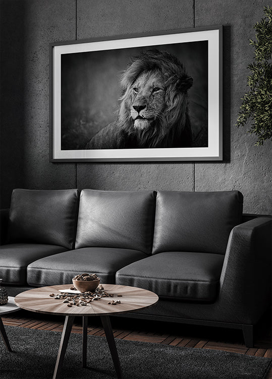 Royale Poster