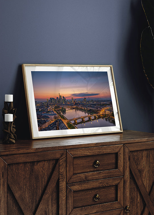 Francfort Skyline au coucher du soleil