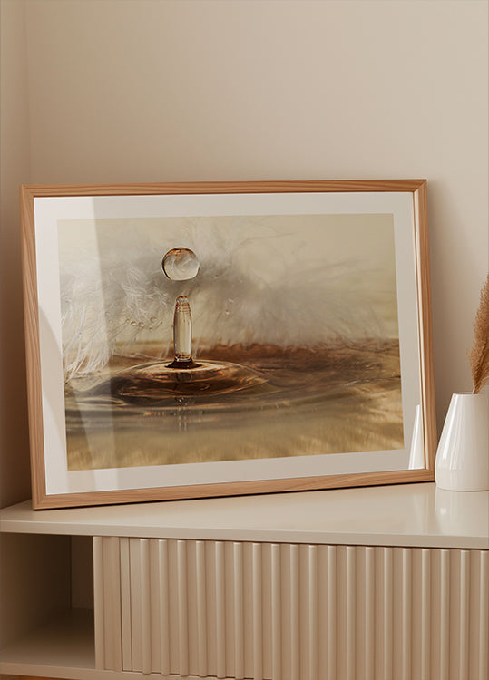 Gouttes de plumes dorées