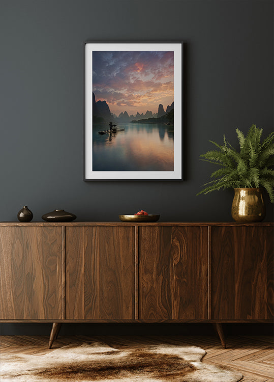 Lever du soleil sur la rivière Li Poster