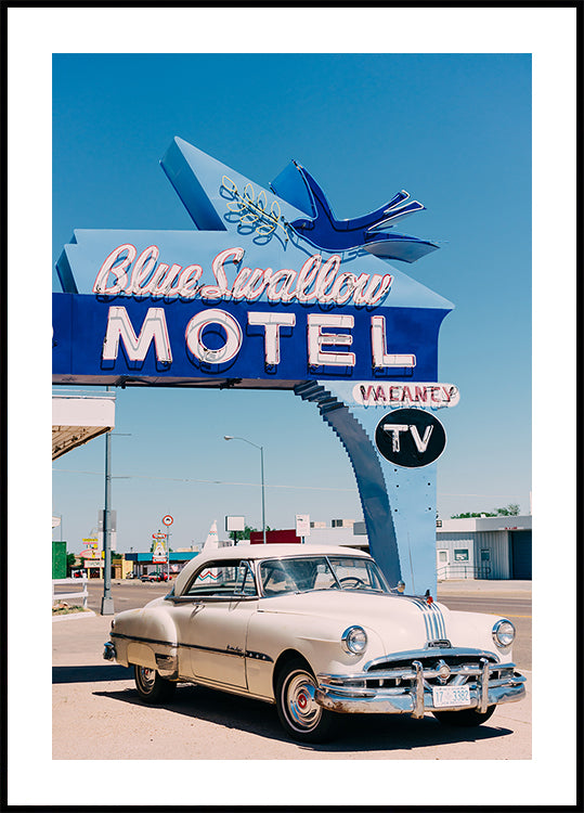 Motel de l'hirondelle bleue Poster