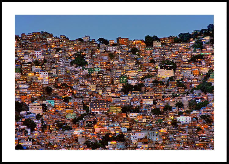 Tombée de la nuit dans la Favela da Rocinha