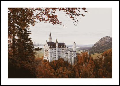 Affiche d'un château majestueux dans un paysage d'automne