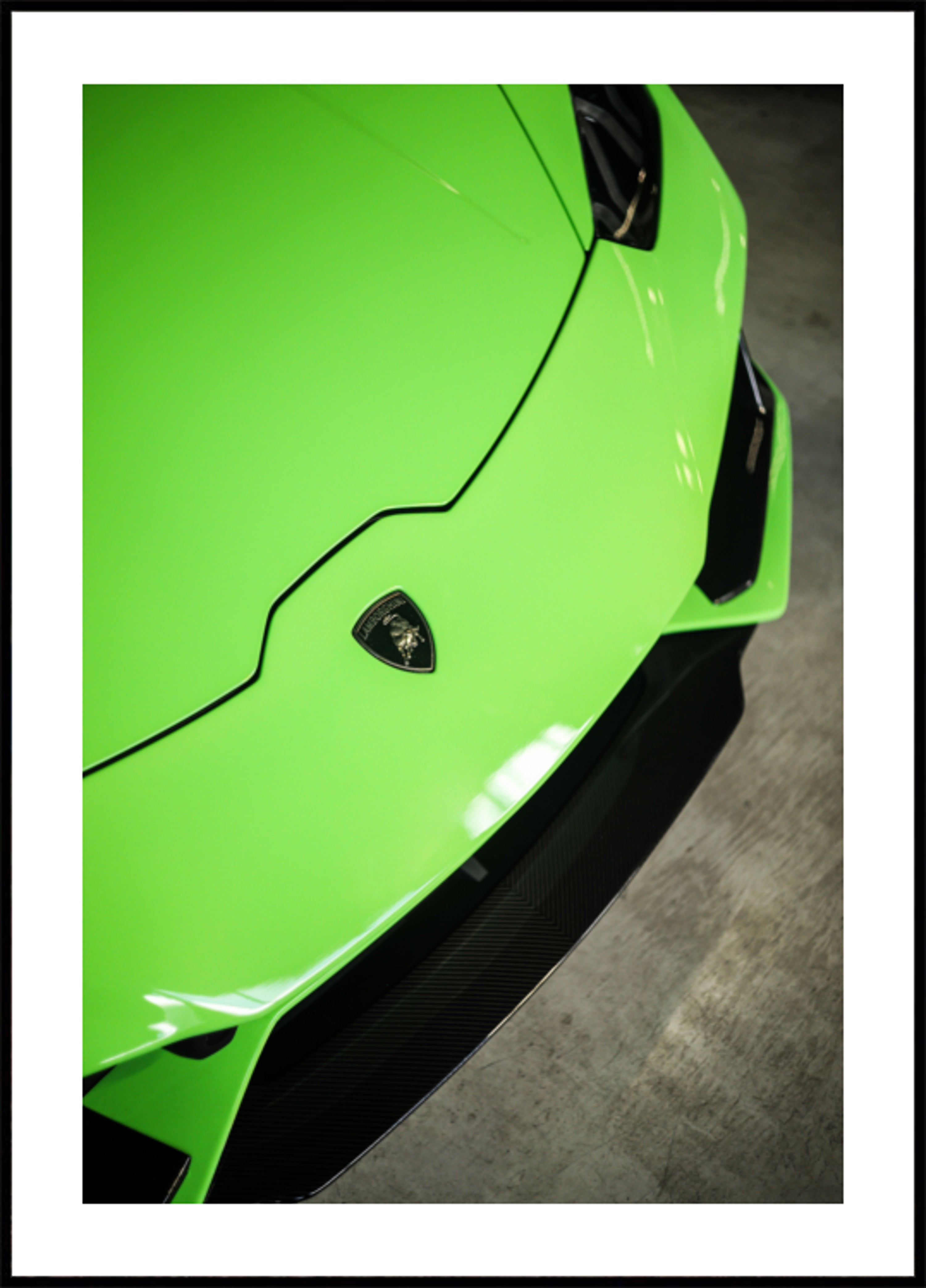 Voiture de sport verte élégante