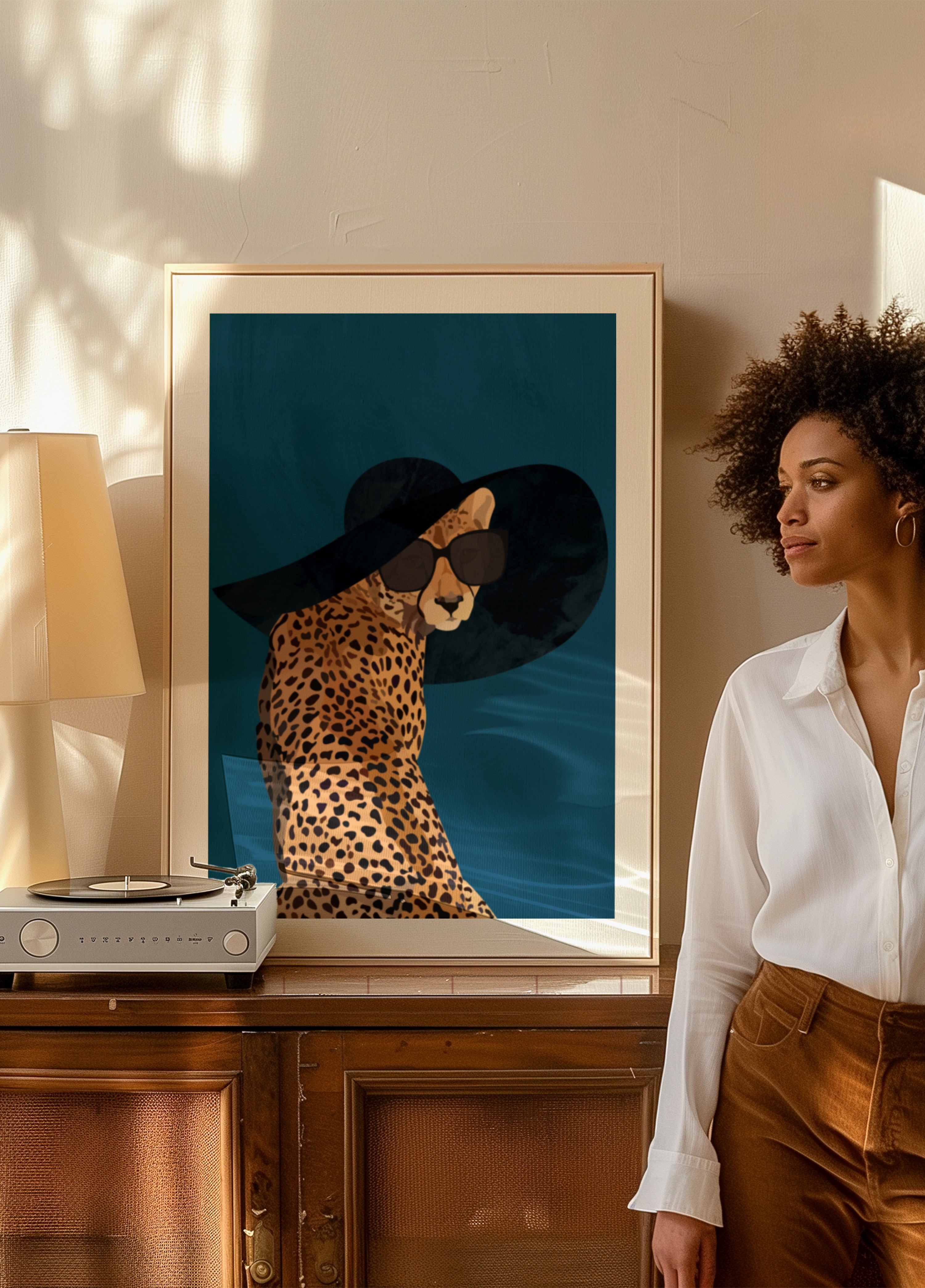 Guépard chic au chapeau