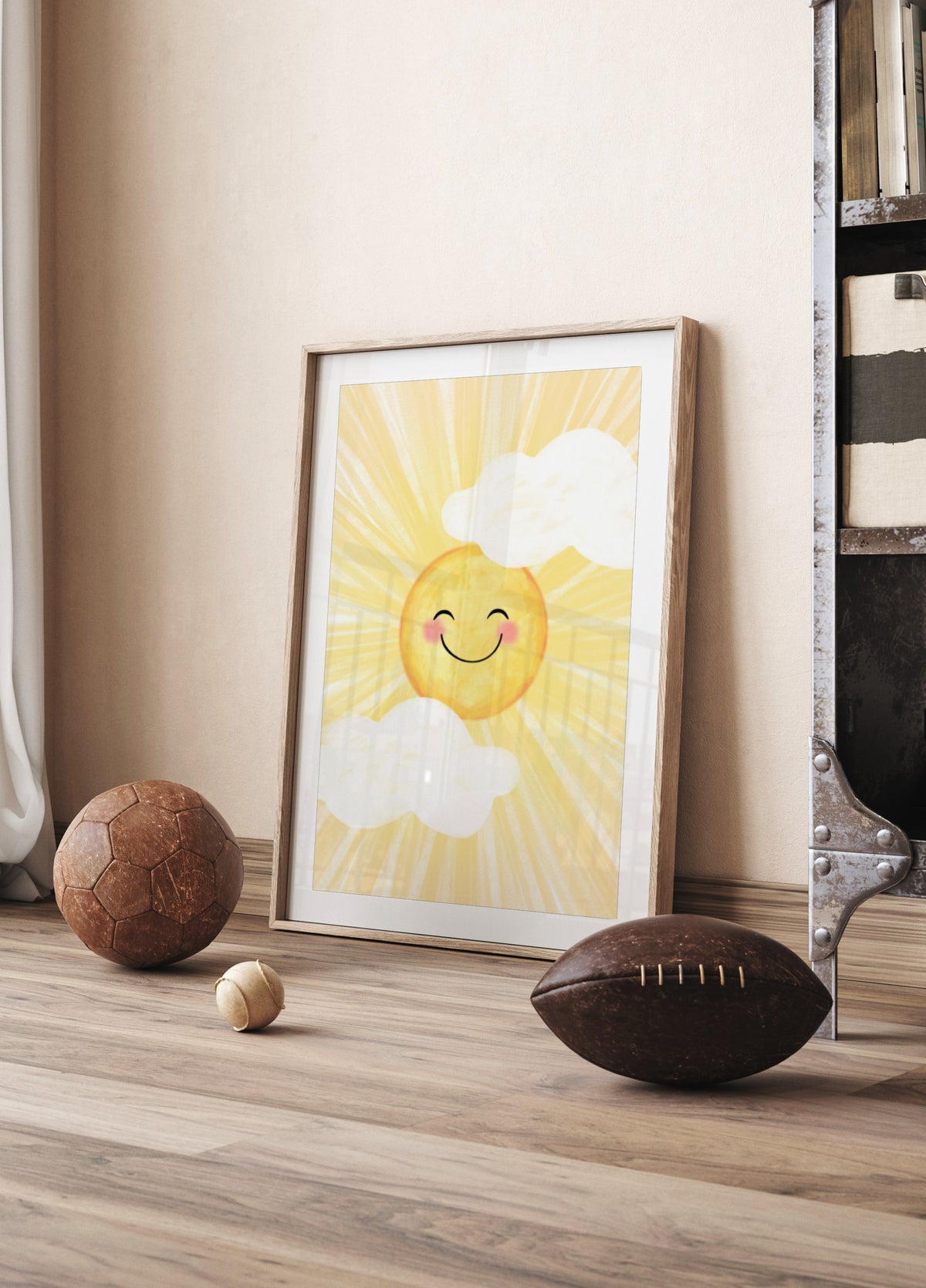 Joyeux soleil souriant