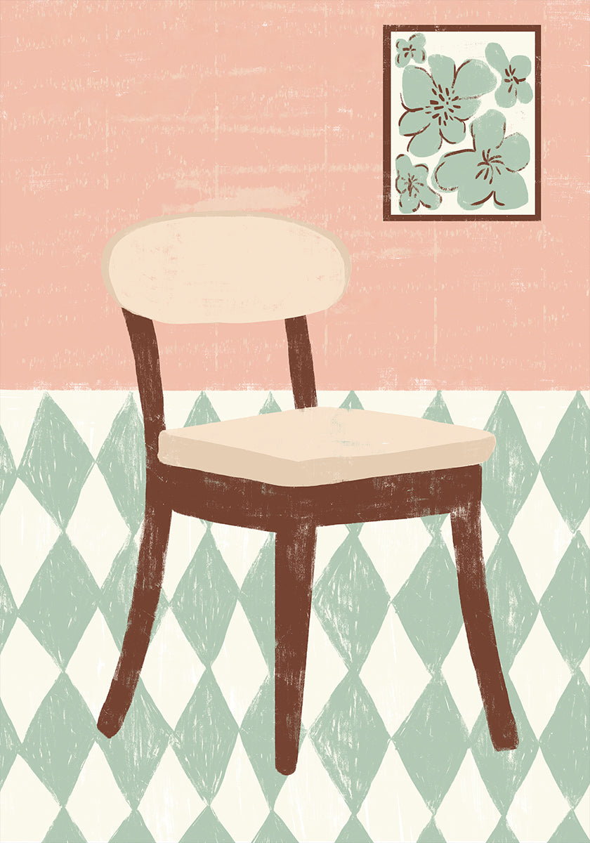 Une illustration simple d'une chaise en bois avec un coussin blanc, posée sur un sol à carreaux roses et verts et une œuvre d'art florale encadrée sur le mur.