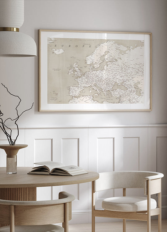 Carte détaillée d'aspect vintage de l'Europe (NOUVEAU)