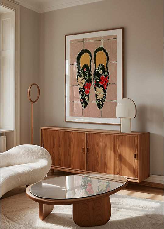 Chaussures noires sur carreaux roses Poster