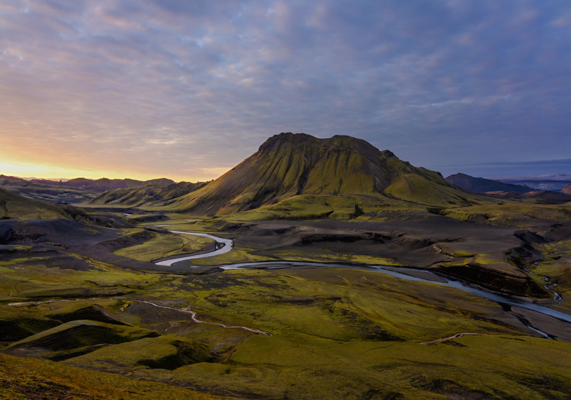 Vallée de la rivière Golden Hour