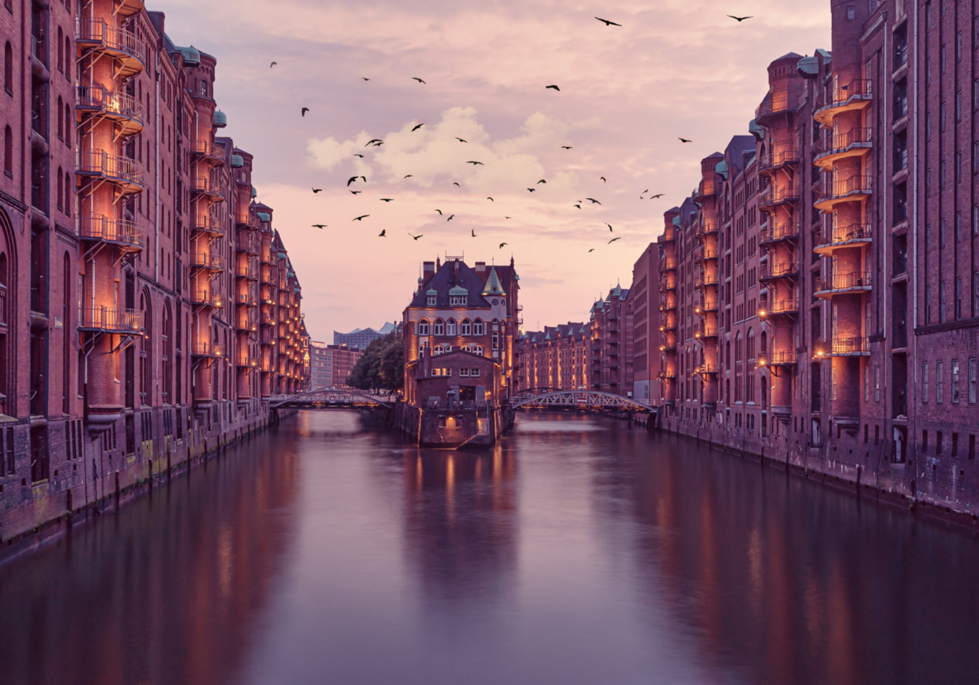 Crépuscule historique du canal