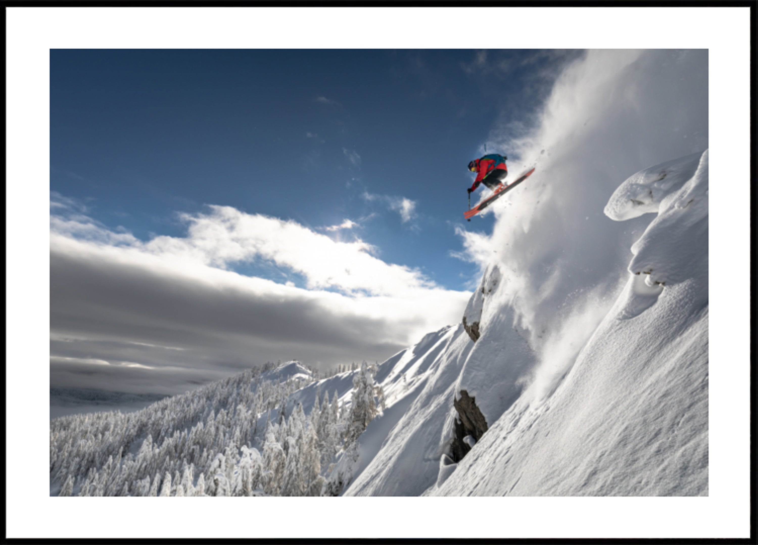Saut à ski extrême en montagne