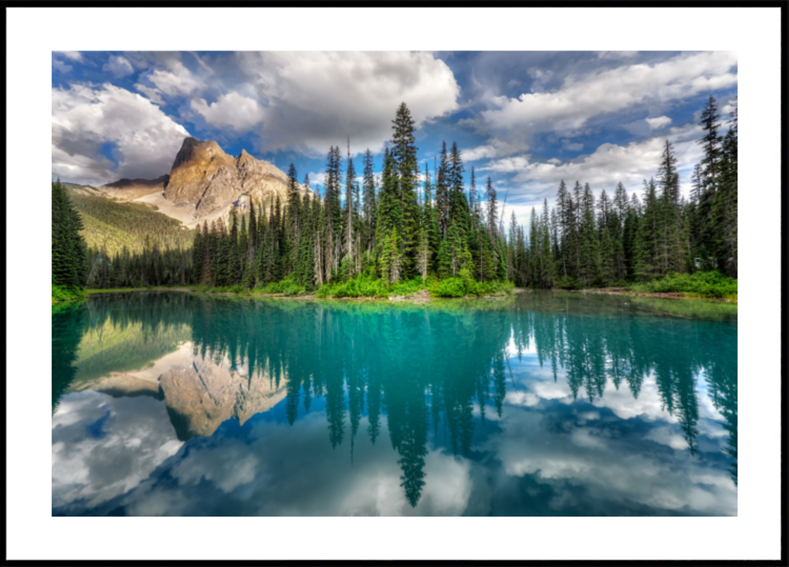 Réflexion du lac turquoise