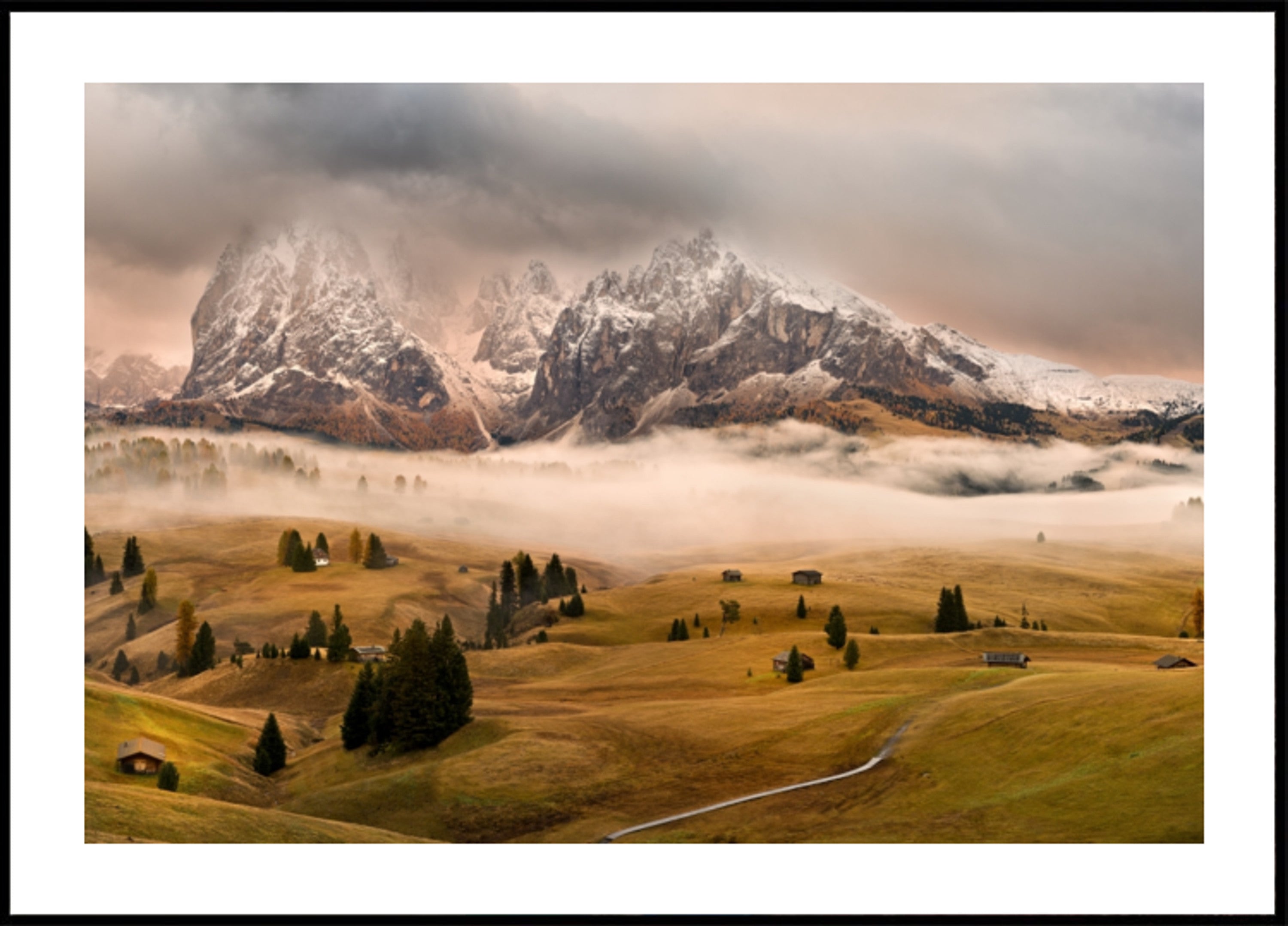 Vallée des montagnes brumeuses